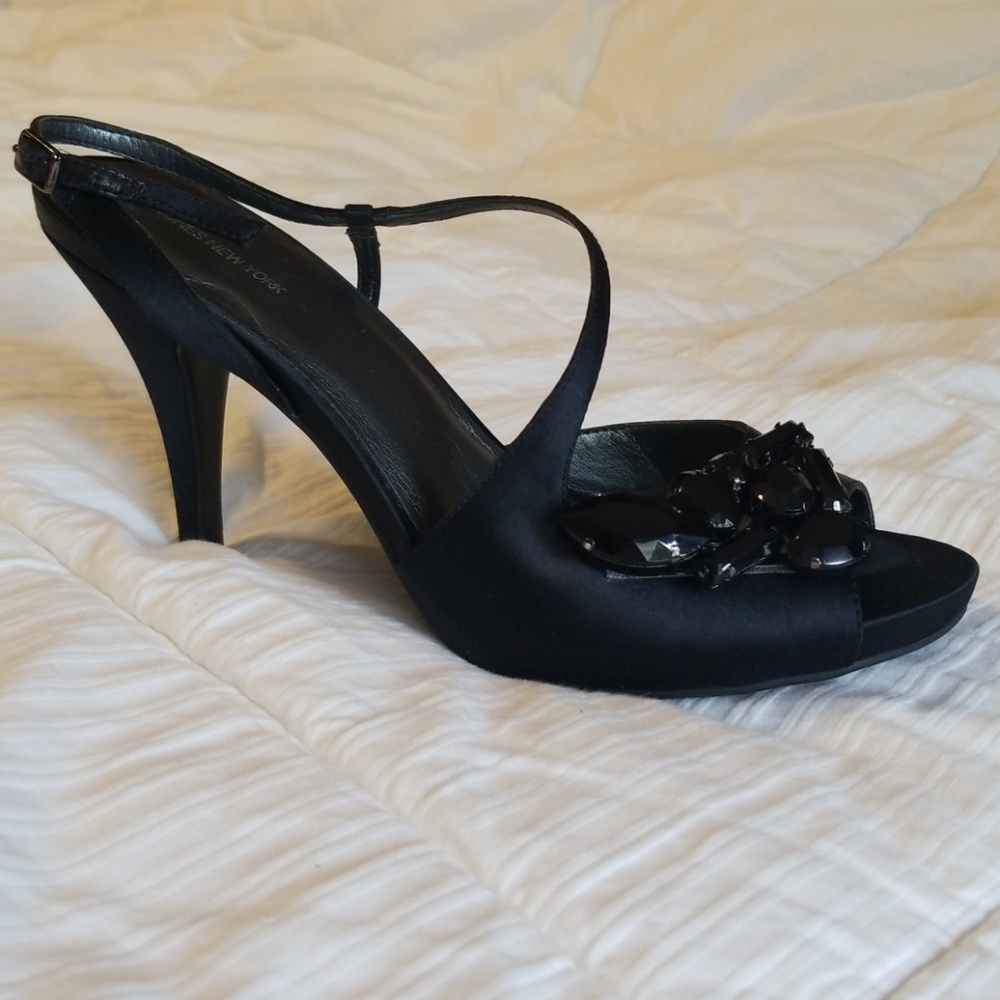 Jones New York Black Rhinestone Heels